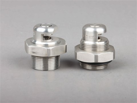 Self-Cleaning Nozzle