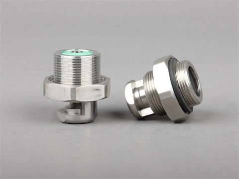 Self-Cleaning Nozzle