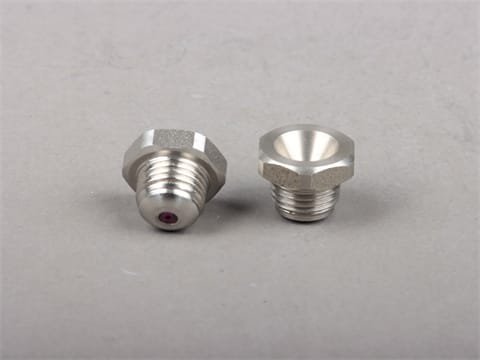 High pressure needle nozzle
