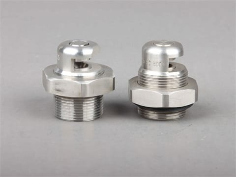 Self-Cleaning Nozzle