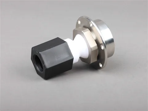 Universal Joint Nozzle